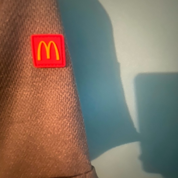 Women’s McDonalds Employee T Shirt - Picture 4 of 5